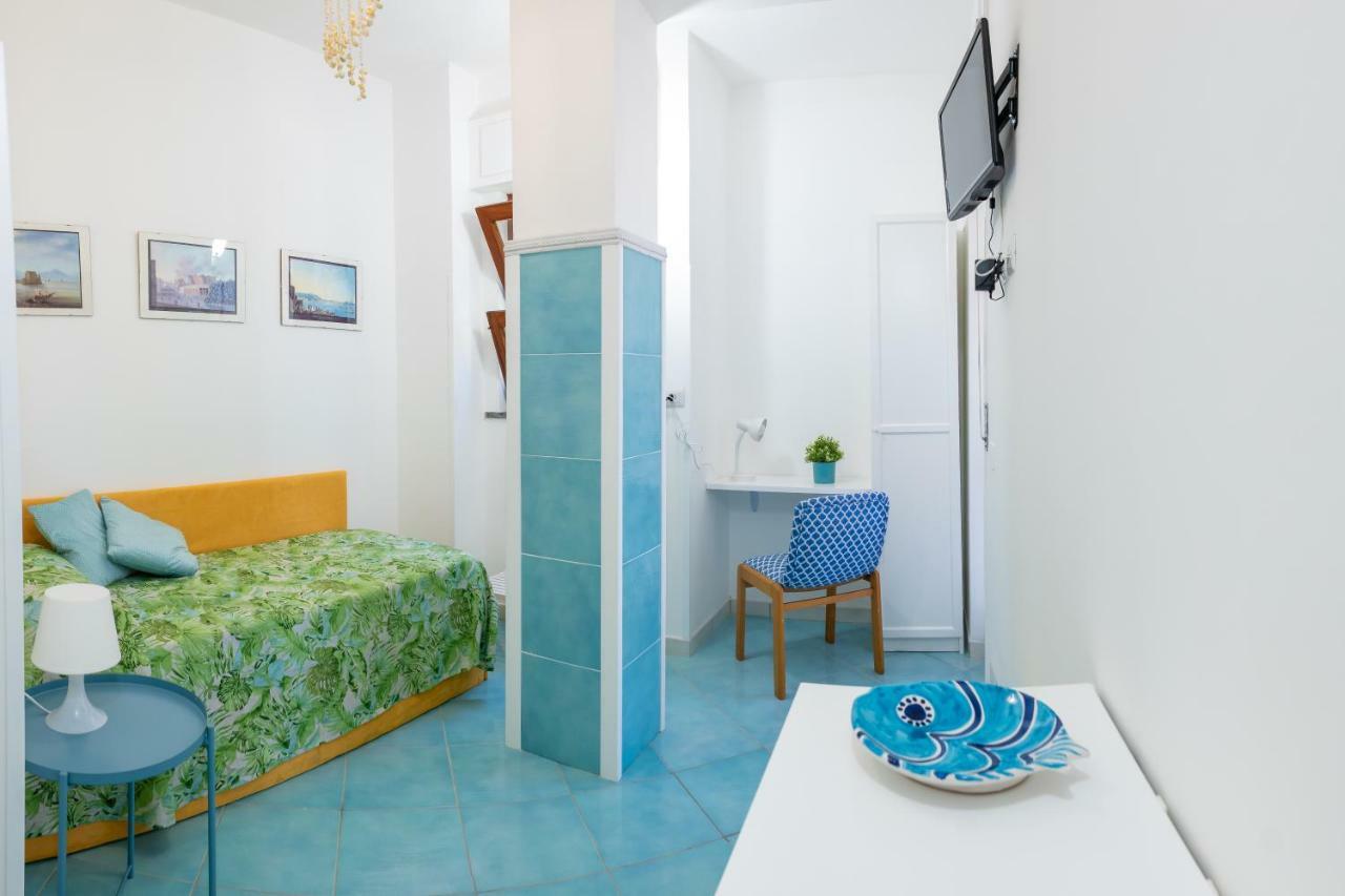 La Casetta Linda - New 2 Bedroom Apt In Sorrento With Seaview Terrace Exterior foto