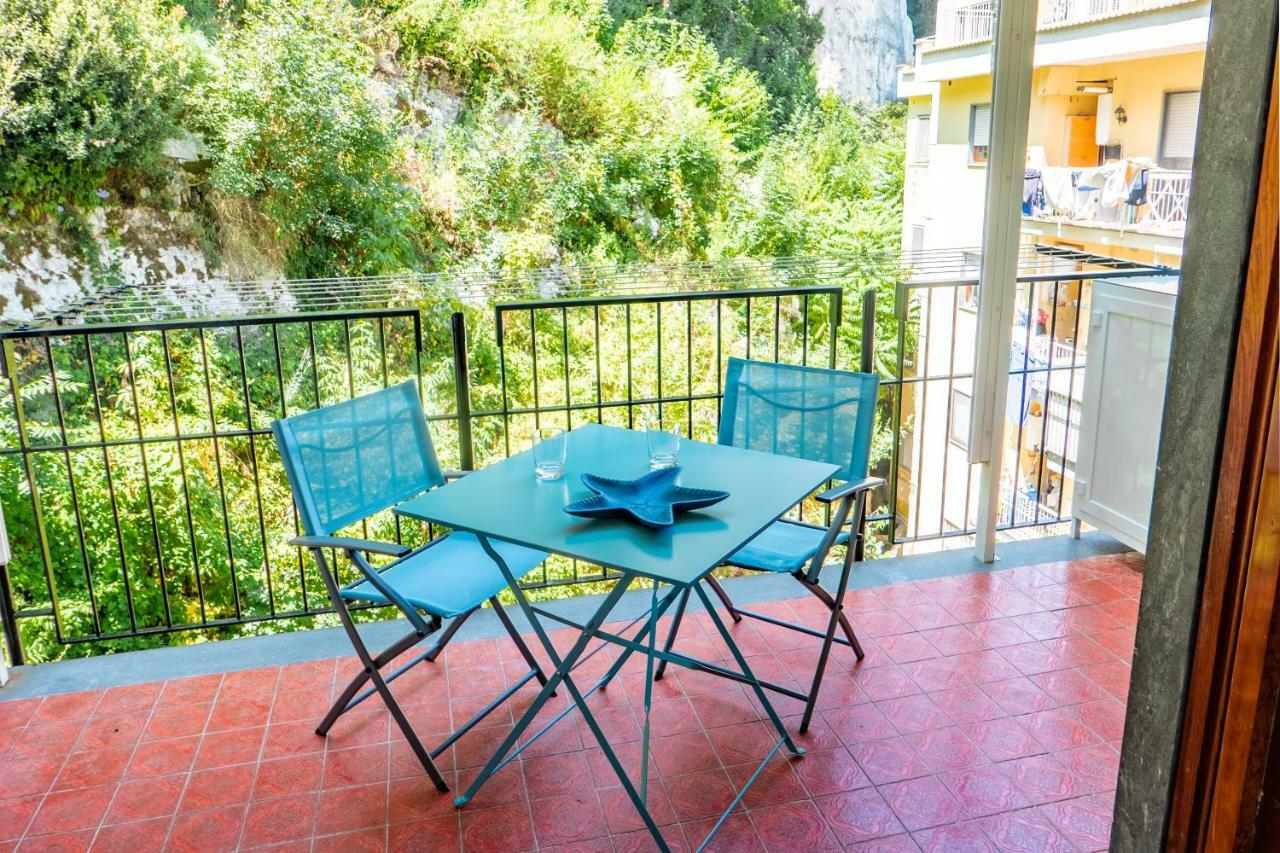 La Casetta Linda - New 2 Bedroom Apt In Sorrento With Seaview Terrace Exterior foto