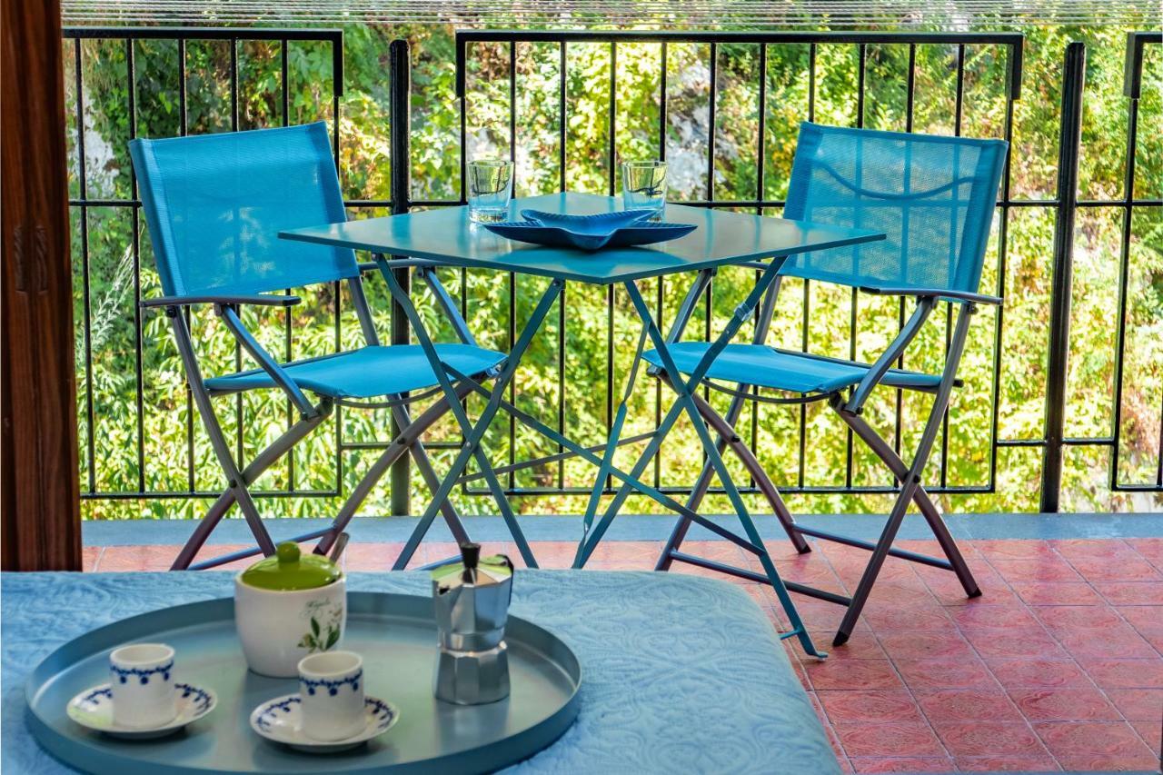 La Casetta Linda - New 2 Bedroom Apt In Sorrento With Seaview Terrace Exterior foto